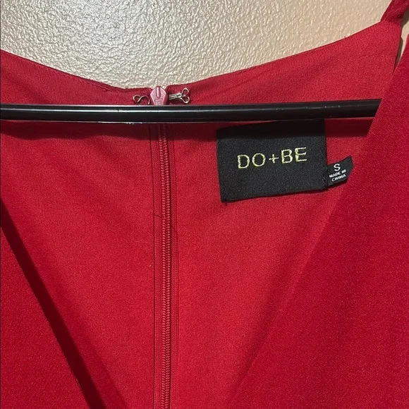 DO+BE Red Sleeveless Dress - Picture 2 of 3